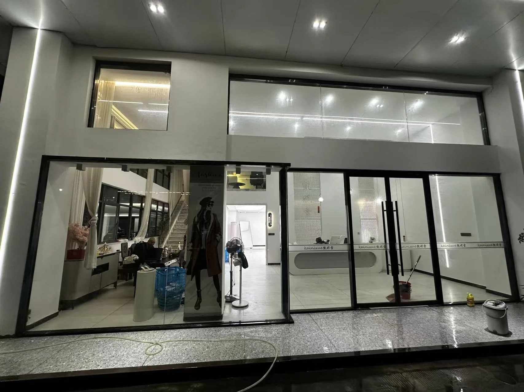 Kainixue storefront and factory base